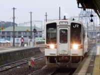 train-kiha11-matsusaka-s.JPG