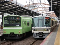 trains-201-221-shinimamiya-s.JPG